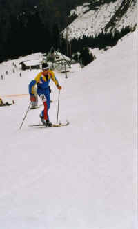 thf2001coureur.jpg (22006 octets)